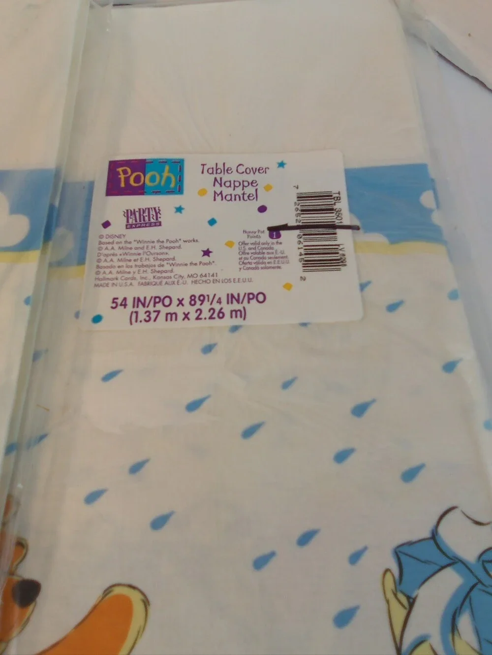 Vintage Winnie The Pooh Raining Baby Shower Table Cloth Paper Set Of 4